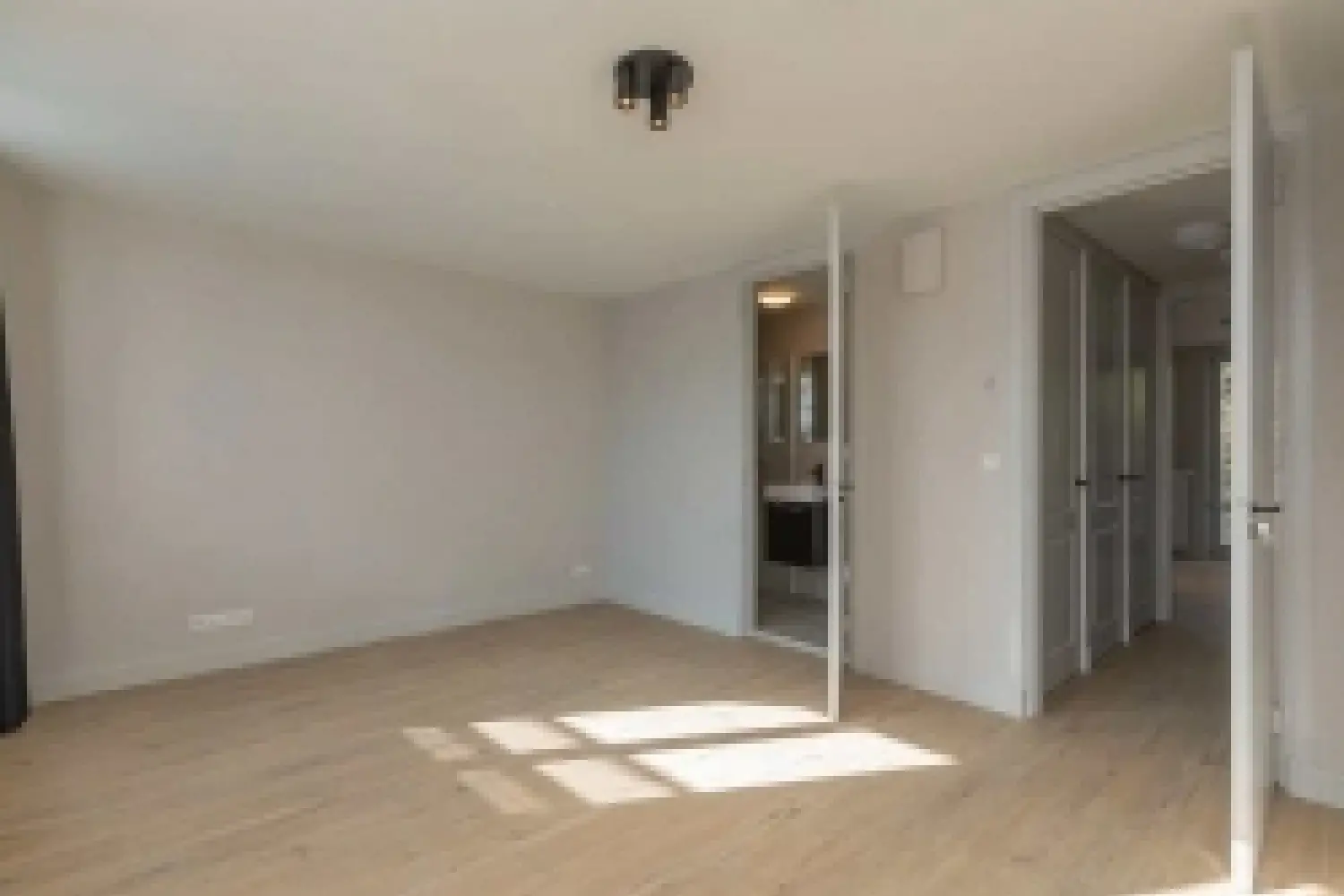 Kamer Gen. Cronjéstraat in Haarlem